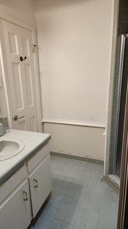 Picture of undefined, number 12