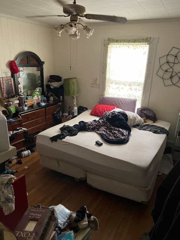 Picture of undefined, number 8