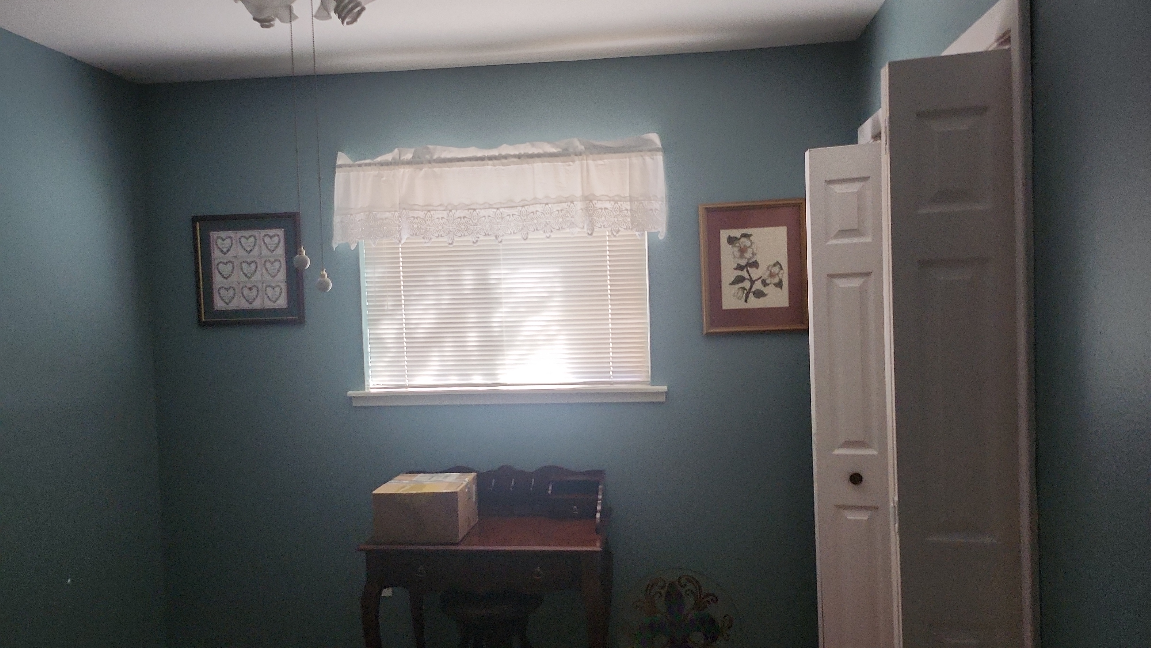 Picture of undefined, number 23