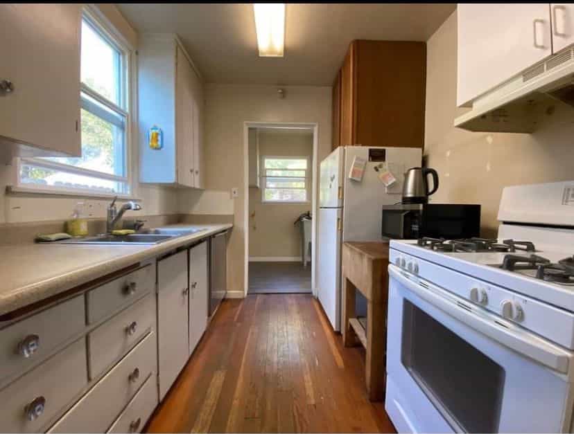 Picture of undefined, number 5