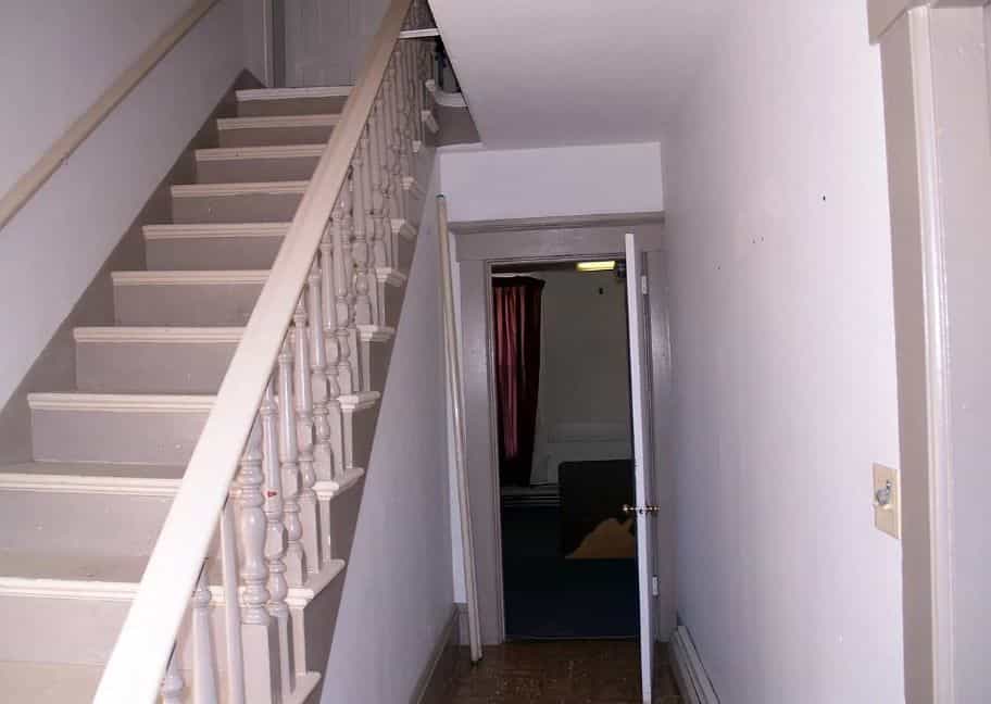 Picture of undefined, number 4
