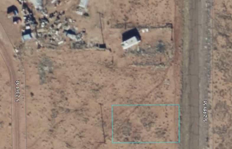 Picture of undefined, number 4