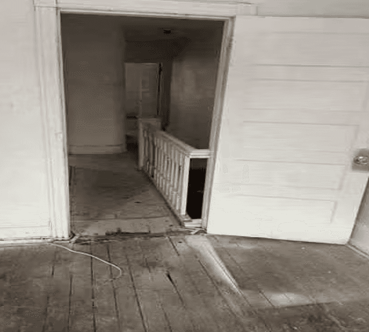Picture of undefined, number 6