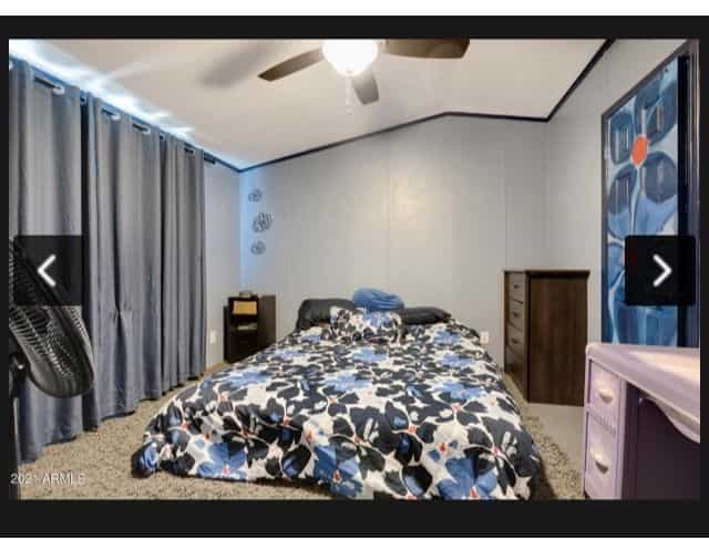Picture of undefined, number 6