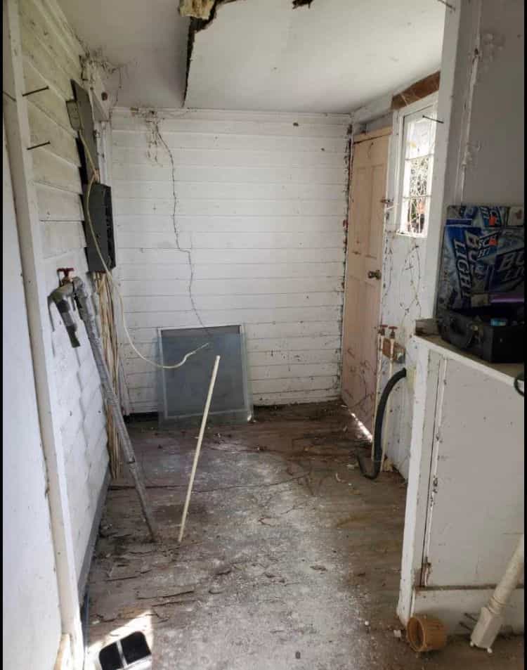 Picture of undefined, number 8