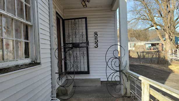 Picture of undefined, number 28