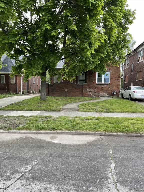 Picture of undefined, number 9
