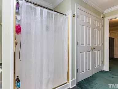 Picture of undefined, number 19