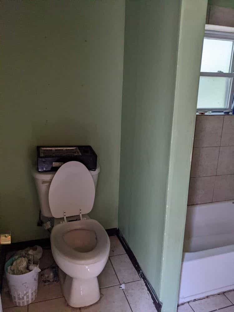 Picture of undefined, number 8