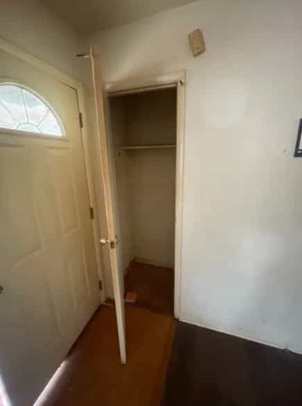 Picture of undefined, number 26