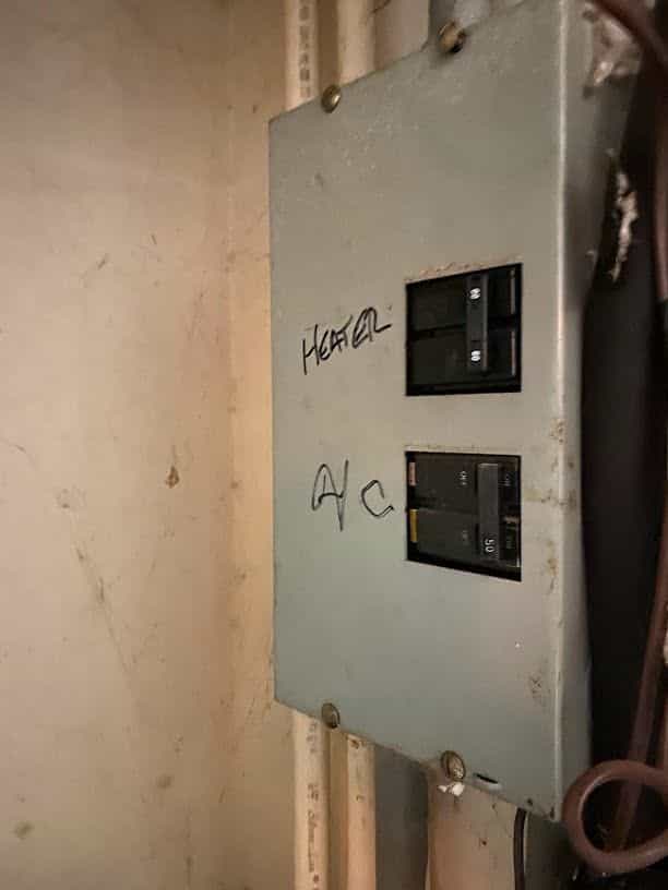 Picture of undefined, number 1