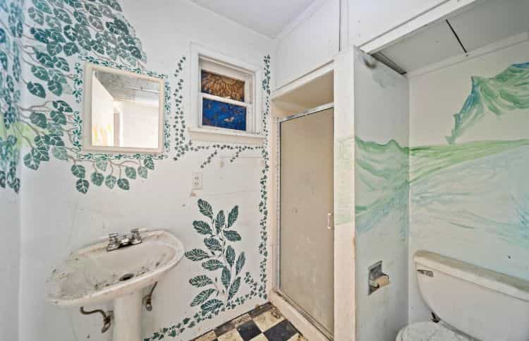 Picture of undefined, number 9