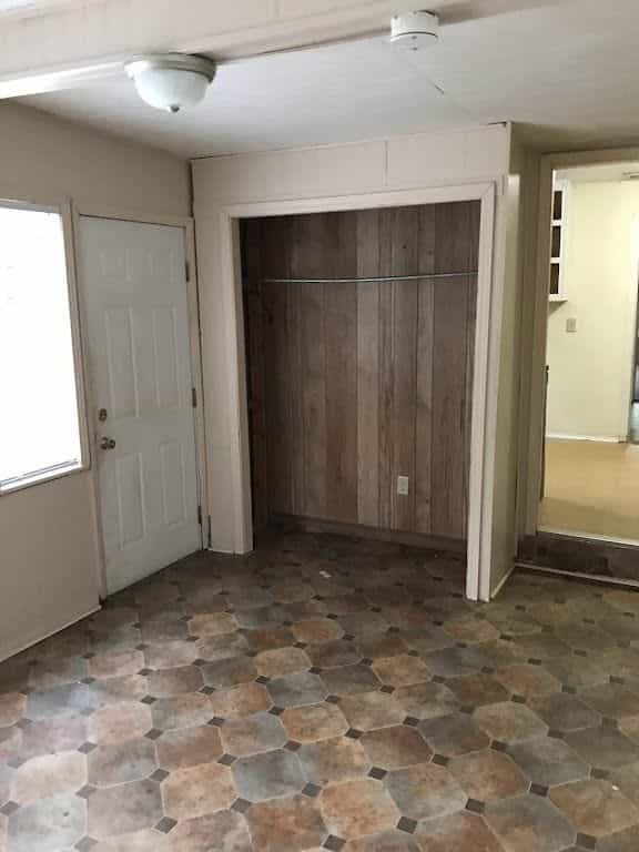 Picture of undefined, number 28