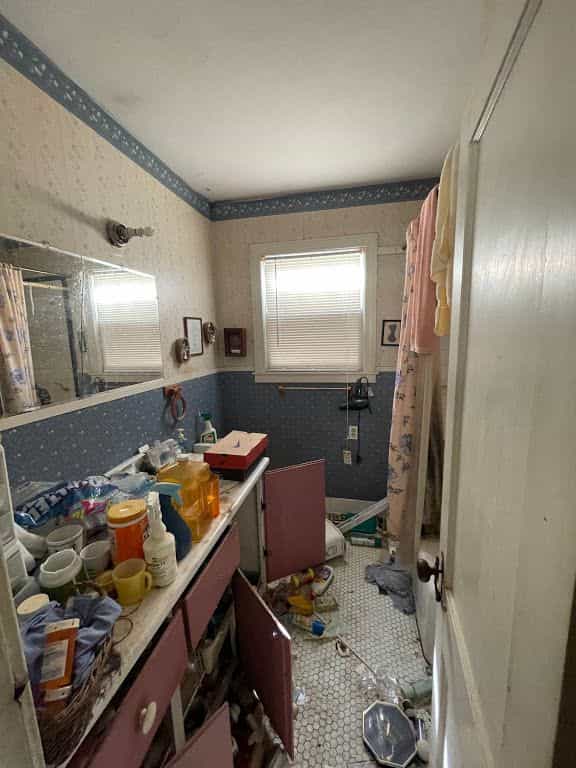 Picture of undefined, number 15