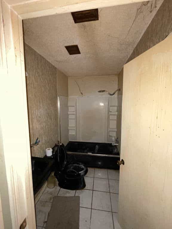 Picture of undefined, number 37