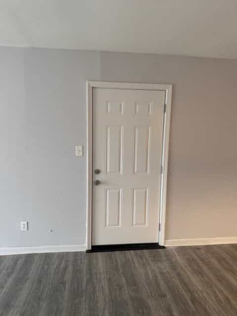 Picture of undefined, number 9