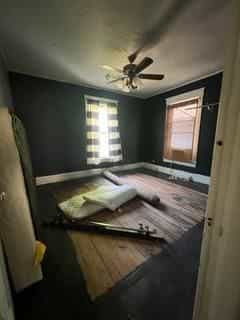 Picture of undefined, number 4