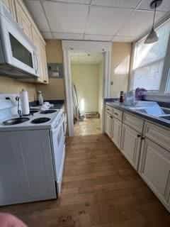 Picture of undefined, number 6