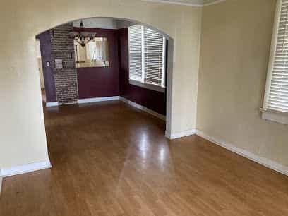 Picture of undefined, number 12