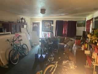 Picture of undefined, number 2