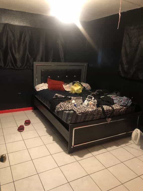 Picture of undefined, number 12