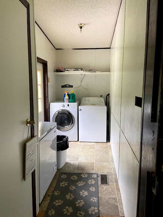 Picture of undefined, number 3