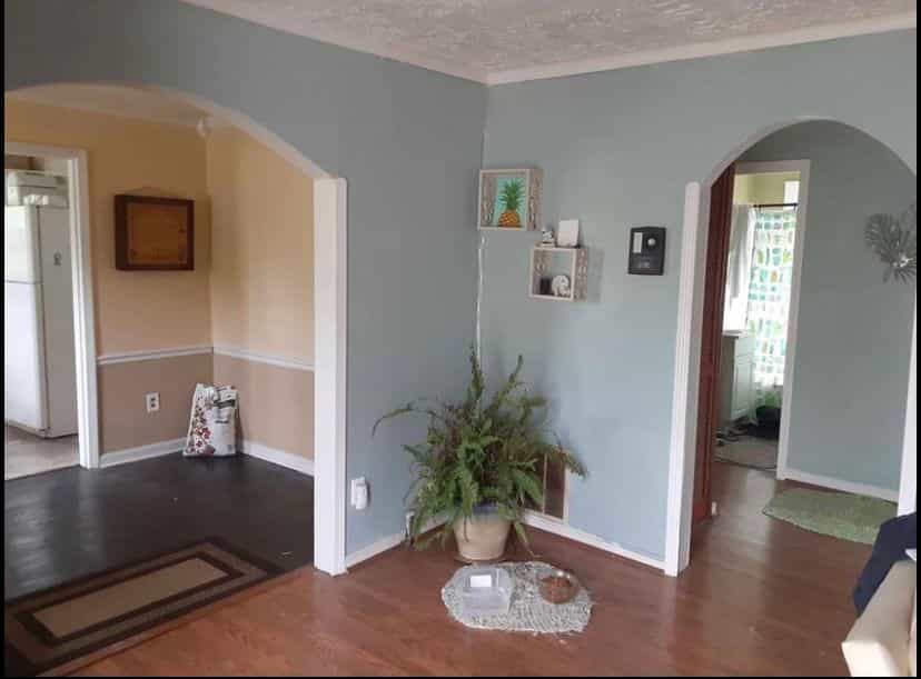 Picture of undefined, number 4