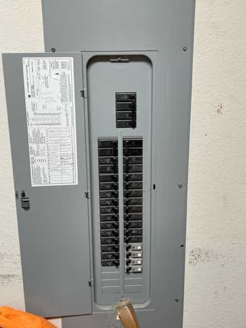 Picture of undefined, number 6
