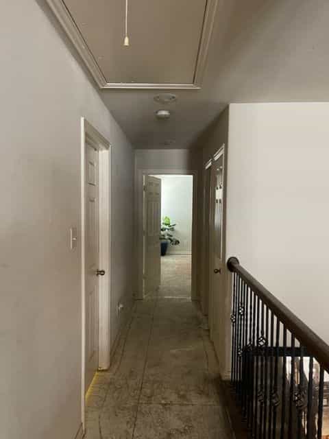 Picture of undefined, number 22