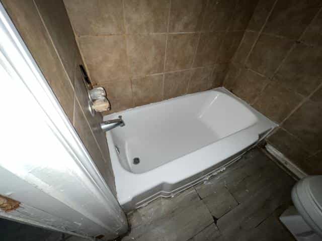 Picture of undefined, number 11