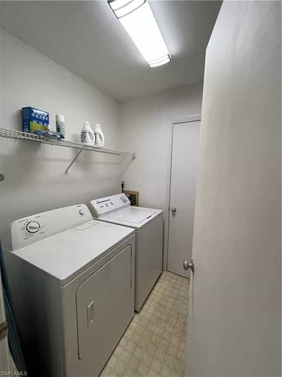 Picture of undefined, number 10