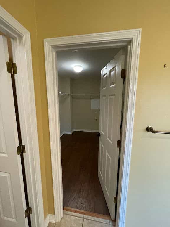 Picture of undefined, number 23