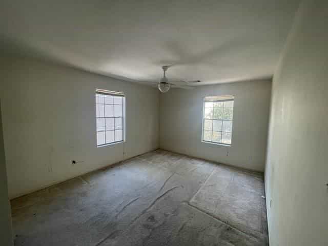 Picture of undefined, number 9