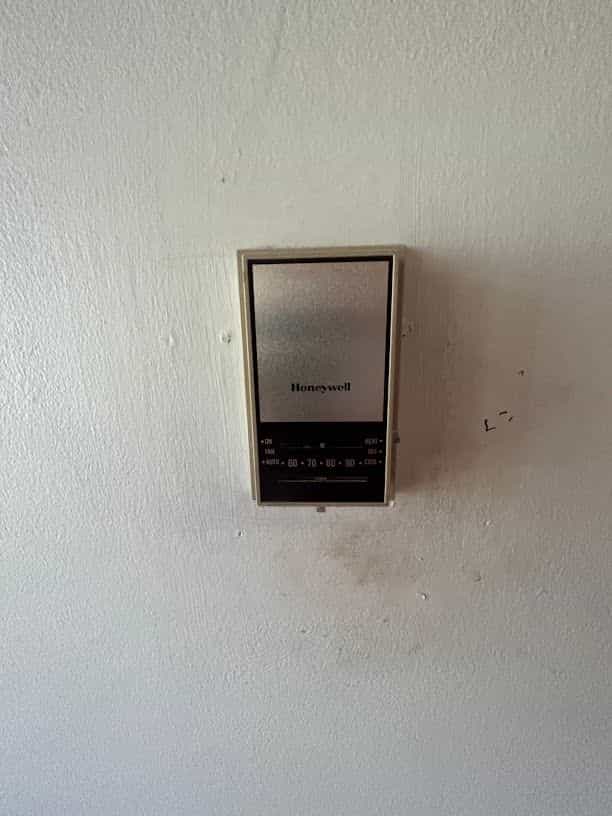 Picture of undefined, number 22