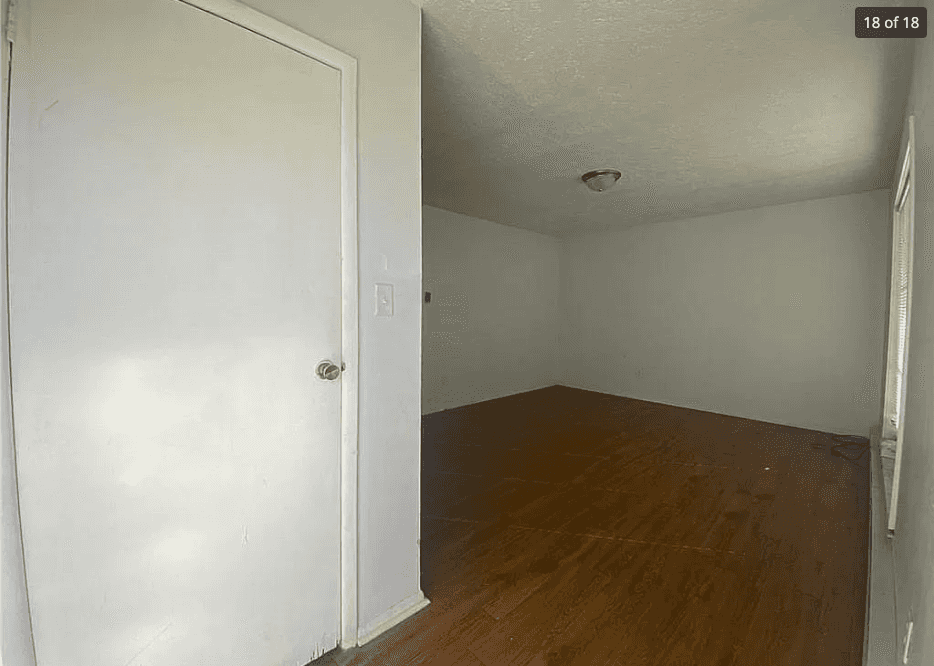 Picture of undefined, number 15