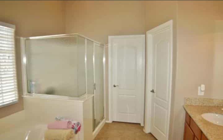Picture of undefined, number 21