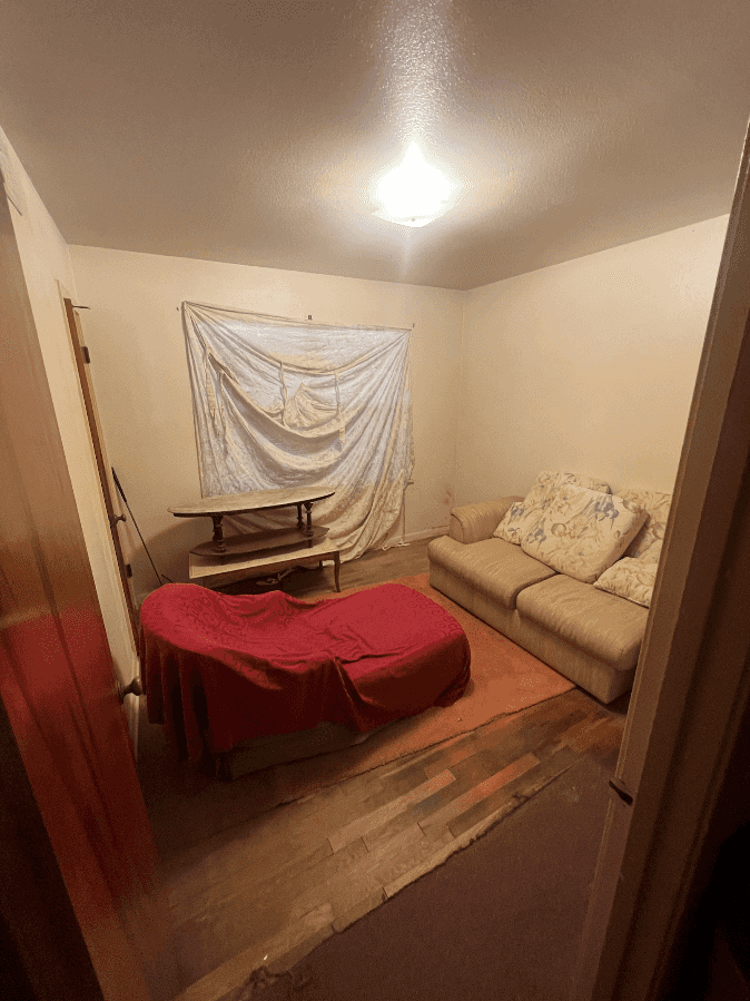Picture of undefined, number 5