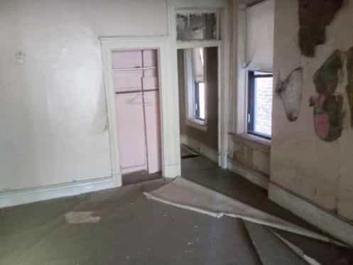 Picture of undefined, number 4