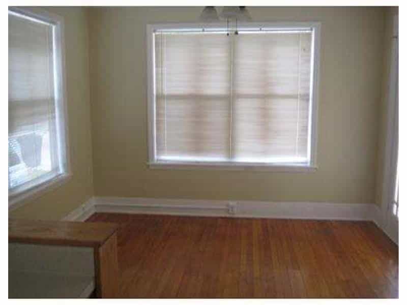Picture of undefined, number 8