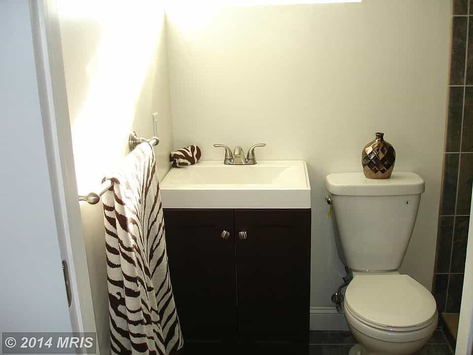 Picture of undefined, number 22
