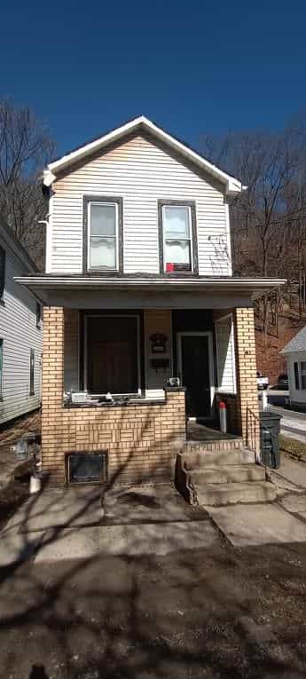 Picture of undefined, number 2