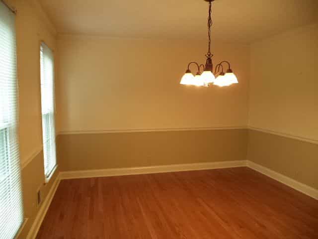 Picture of undefined, number 4