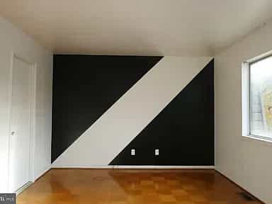 Picture of undefined, number 13