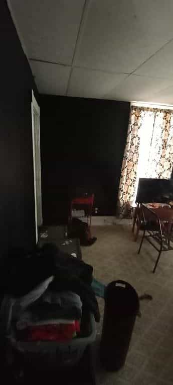 Picture of undefined, number 3