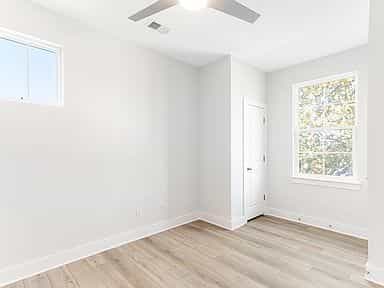 Picture of undefined, number 11
