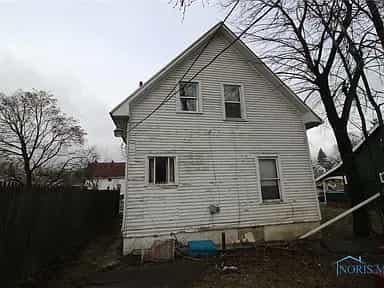 Picture of undefined, number 6