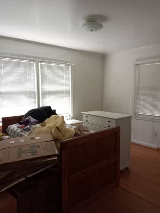 Picture of undefined, number 8