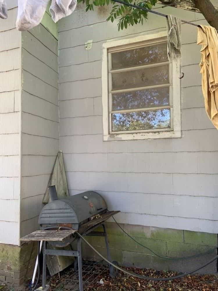 Picture of undefined, number 2