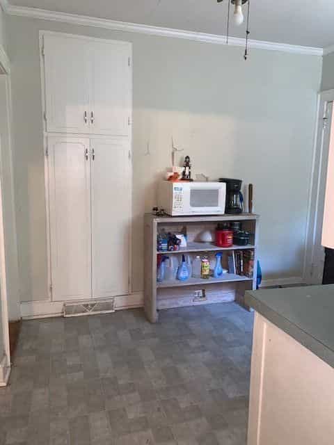 Picture of undefined, number 13