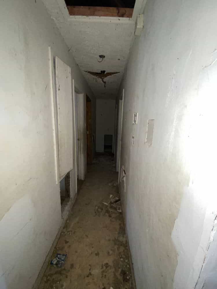 Picture of undefined, number 0
